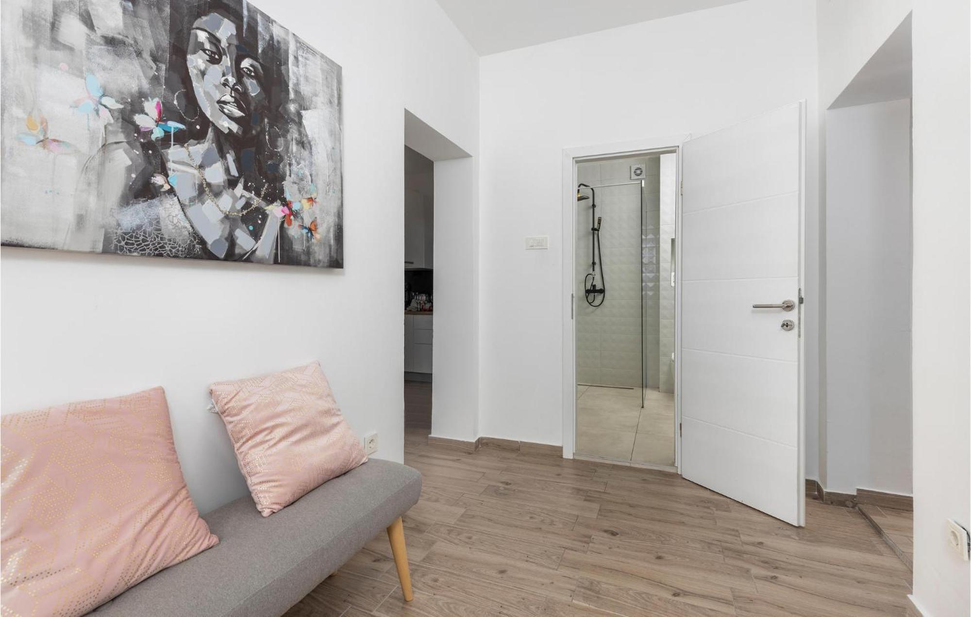 Amazing Apartment In Rijeka With Wifi Екстериор снимка