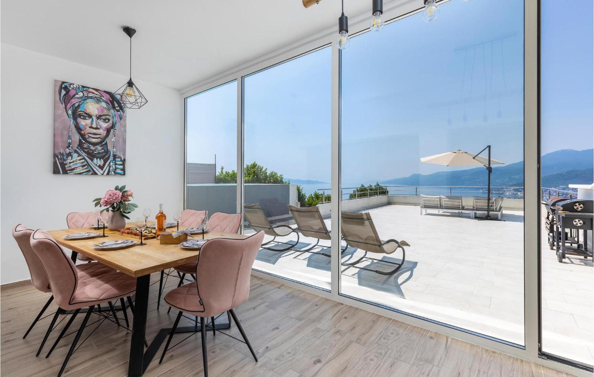 Amazing Apartment In Rijeka With Wifi Екстериор снимка