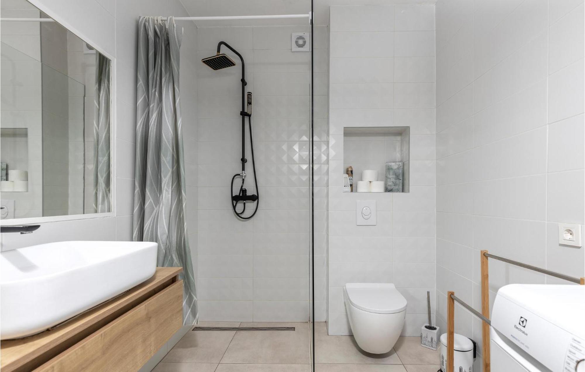 Amazing Apartment In Rijeka With Wifi Екстериор снимка
