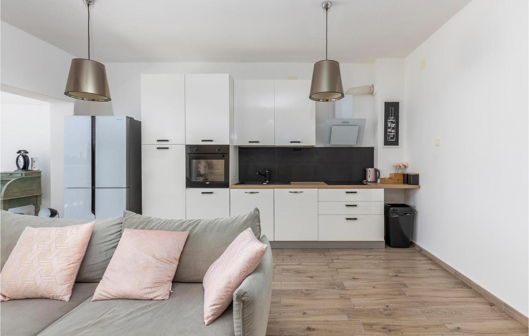 Amazing Apartment In Rijeka With Wifi Екстериор снимка